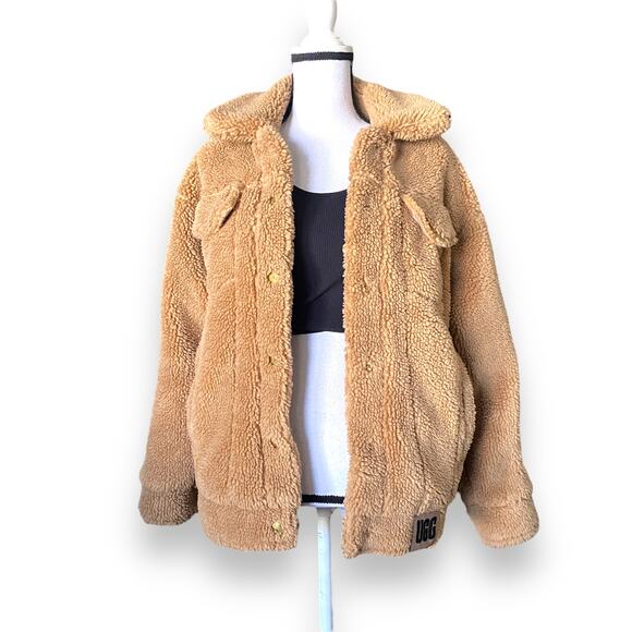 UGG Frankie Fleece Trucker Jacket Sz XS/S Camel Brown Oversized Sherpa Teddy - Picture 1 of 11